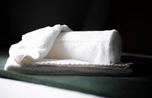 Chelmsford Reach 3 bed house near centre,free parking, Wi-Fi, table football - Foto 9