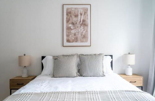 Spacious 3BR - Walk to Times Square, Empire State Building and more! - Foto 11