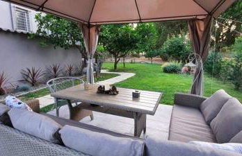 Seaside house for 8 close to Olympia & the beach - Foto 1