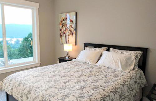 River & Garden View Suite of Kalama Oaks Lodge - Photo 25