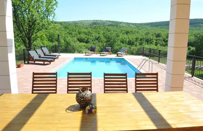 Villa in Tijarica With Private Pool - Foto 20
