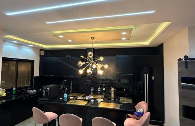 Luxury Central Cosy Villa - Foto 17