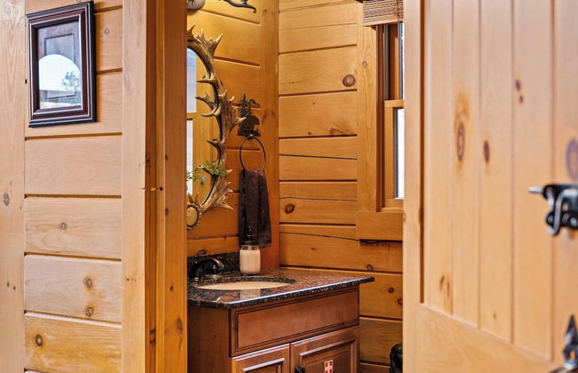 Deer Haven Cabin by Avantstay Waterfront Dock + Firepit - Foto 45