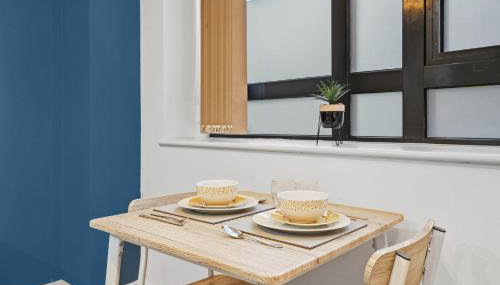 Stylish One Bedroom City Centre Aprt with Free Parking - Foto 3