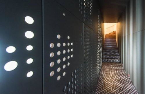 Cozzy Apartment at Praça dos Loios - Photo 17