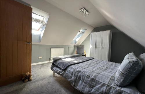 Atworth Haven: 4-Bed Home with Garden - Foto 6