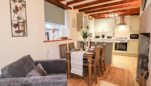 Milford Cottage - Photo 4