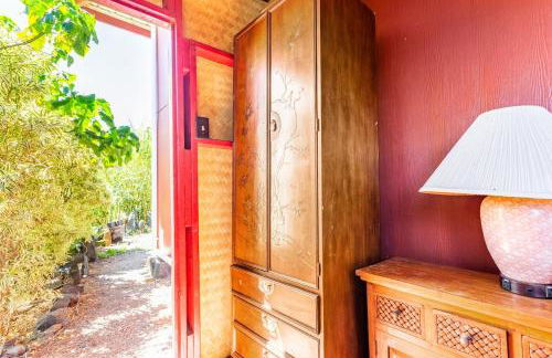 THE MAGICAL LAVA TEMPLE with EPIC Volcano Views! - Foto 37