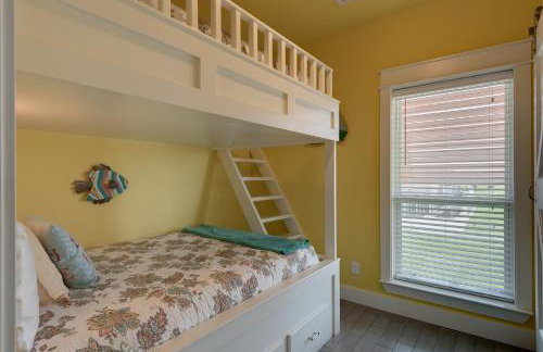 Nautibeach Views from Multiple Decks, Sleeps 14 - Foto 20