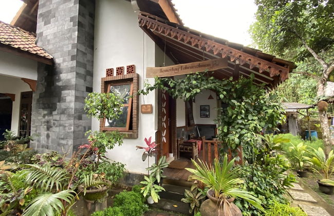 Homestay Candi Pawon Fahrurohman Syariah - Foto 18