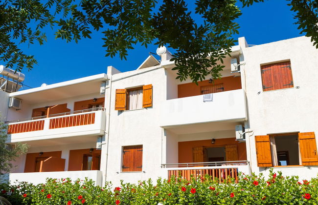 Ideal Hotel - Photo 44