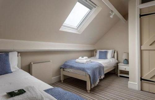 Stanton House, 6 bedroom, 5 bath - Photo 14