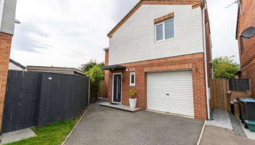 Pass the Keys 4-Bed Home with Garden Parking Near Durham - Foto 2, Other