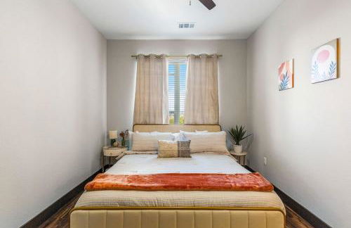 12 Min to Downtown Balcony Apt with Free Parking - Foto 19
