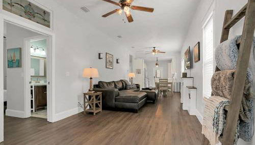 Charming Cottage w Pool, Walkable to Downtown - Foto 5