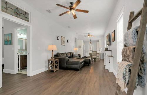 Charming Cottage w Pool, Walkable to Downtown - Foto 5