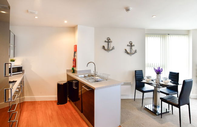 Meridian Quay Apartments - Photo 34