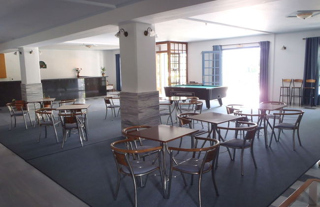 Blue Sky Hotel - Foto 2