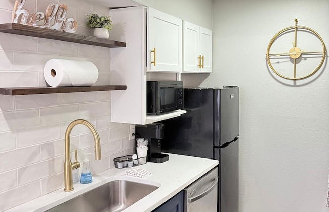 NEW Central Buckhead Apt Atlanta Gem - Foto 8