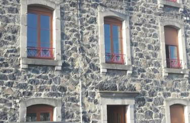 Gite au sein du Parc des Volcans d'Auvergne, tous commerces à pied - Photo 19