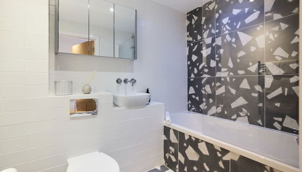 The Millharbour Retreat - Elegant 1bdr Flat With Balconies - Foto 4, Exterior