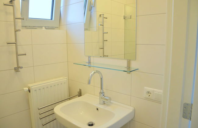 Inviting Holiday Home in Stramproy With Terrace - Photo 19