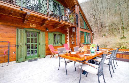 Kuća za odmor uz rijeku Slapnica, u Parku prirode Žumberak, finska sauna i jacuzzi - Foto 6