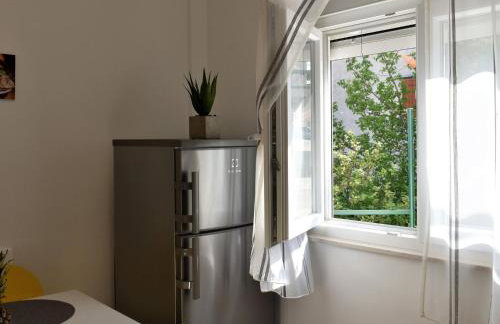 Apartment Meryl ST - Two Bedroom Apartment with Sea View - Photo 10