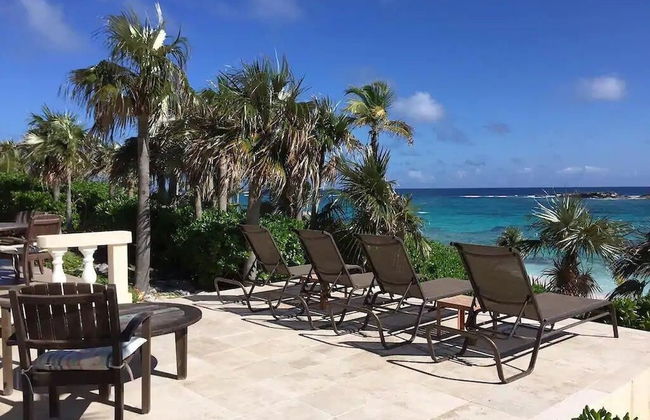 Seven Palms Serenity: Beachfront Oasis - Foto 19