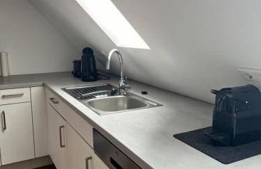 Charmante Dachgeschosswohnung in Lage - Foto 7