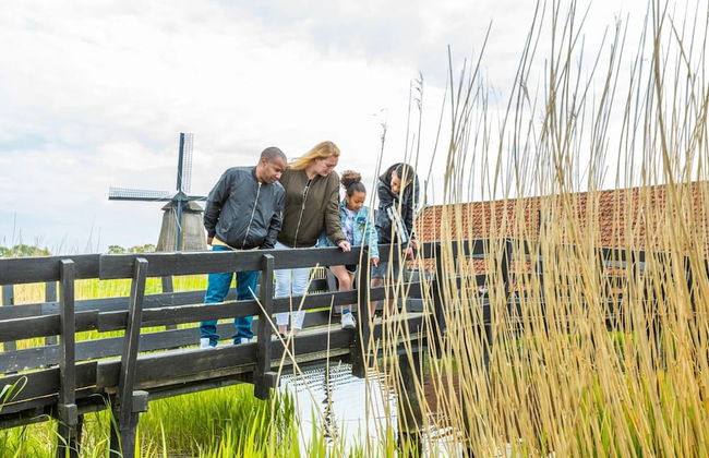 Modern Chalet With a Fireplace in a Holiday Park - Foto 23