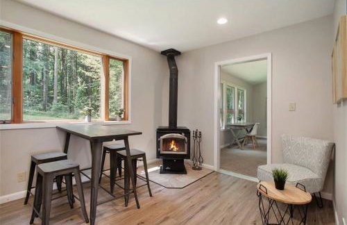 Smitten in da Mitten - 18 acres, Arcades, High Spd Web, Hot Tub, Pond! - Foto 7