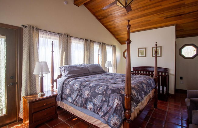 Private Retreat w Pool Hot Tub and Dining Hall - Foto 18