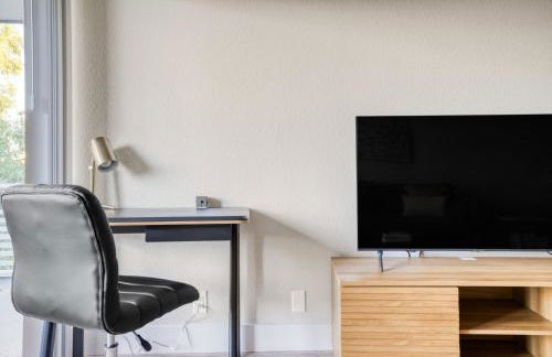 Sunnyvale 1BR w Pool Gym WD 10 min to Target SFO-816 - Foto 5