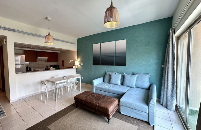 Lux BnB I Turia Tower I Lake & Garden View - Photo 9