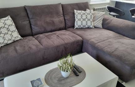 Laura Exclusive, dizajnerski uređen stan, izvrsno opremljen, self check-in - Foto 35