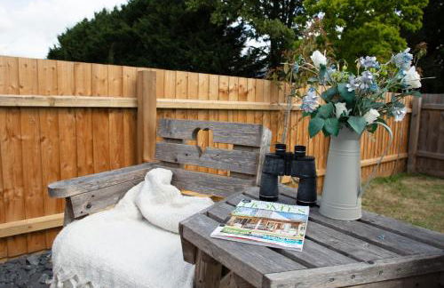 City to Country Retreat Luxury Cottage with Hot Tub - Foto 51