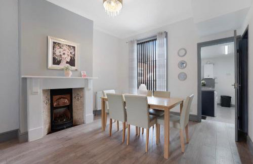 Family-Friendly 2BR Close to Durham City - Foto 6