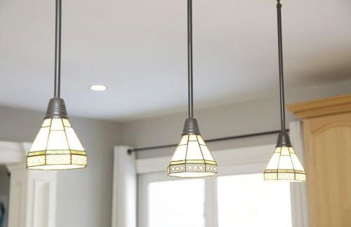 AMAZING Home with PRIVATE POOL, GAME ROOM & FIRE PIT! - Foto 35