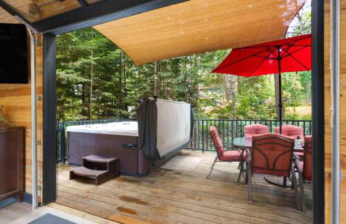 Hot Tub and Fire Pit Getaway on Pend Oreille River - Foto 2