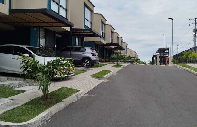 Casas Campestres de Lujo con Piscina - Photo 47