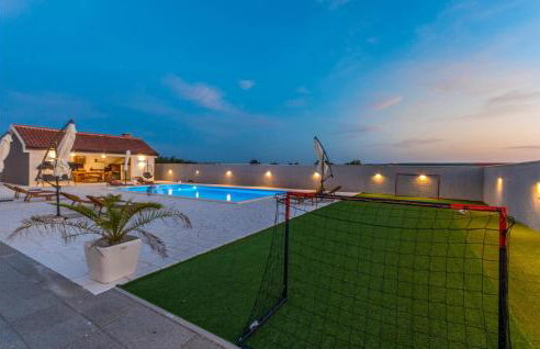 Gorgeous Home In Gornje Rastane - Foto 9