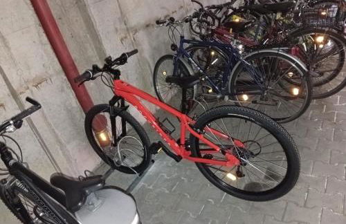 Apartment Pool Sauna Netflix Bike Parking WIFI YTPremium - Foto 16