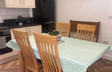 Sleeps 8 Matlock/ Matlock Bath Pet Friendly - Foto 7