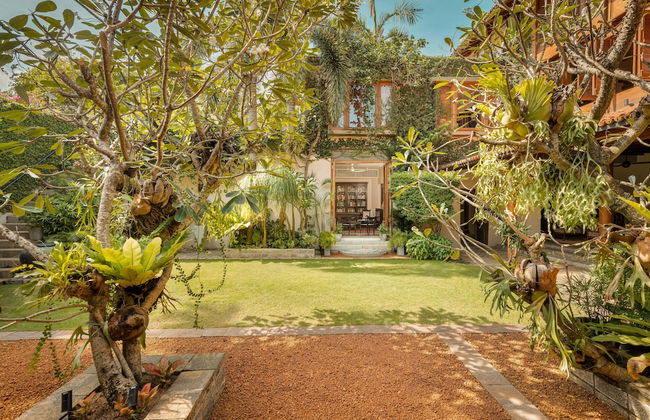 Ishq Colombo - Photo 51