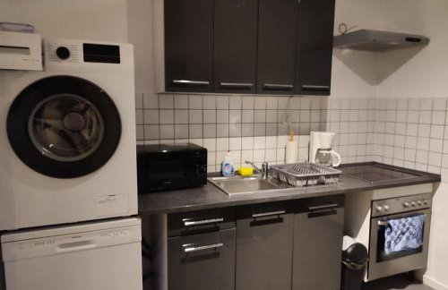 Monteur-Ferien-Messewohnung Mettmann 6 Personen 2 OG - Foto 2