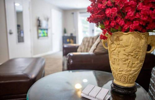 Moon River Smart-Suite near Interstate 44 and Airport - Photo 8