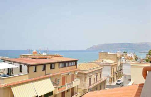Beautiful Apartment In Balestrate - Foto 1
