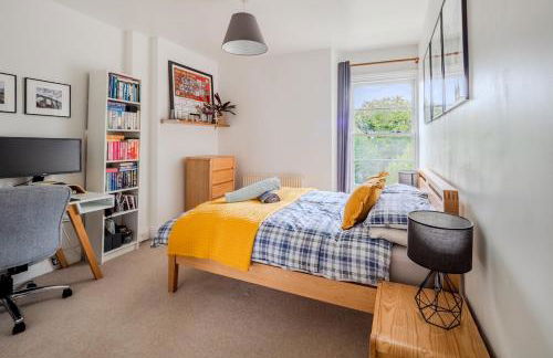 Beautiful 2 Bedroom Apartment in Redland - Simply Check In - Foto 4