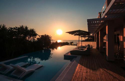 Paralia Luxury Suites - Foto 32